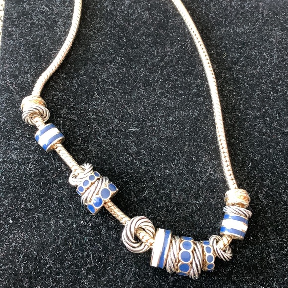 Slide charm Necklace - Picture 5 of 5